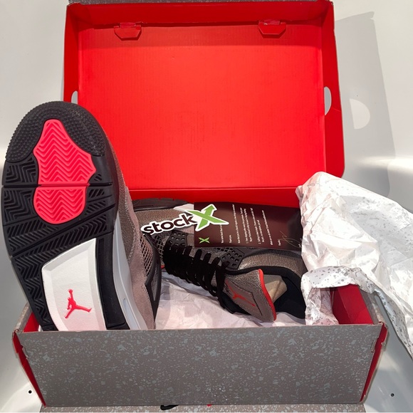 Air Jordan 4 retro SE - Picture 2 of 4